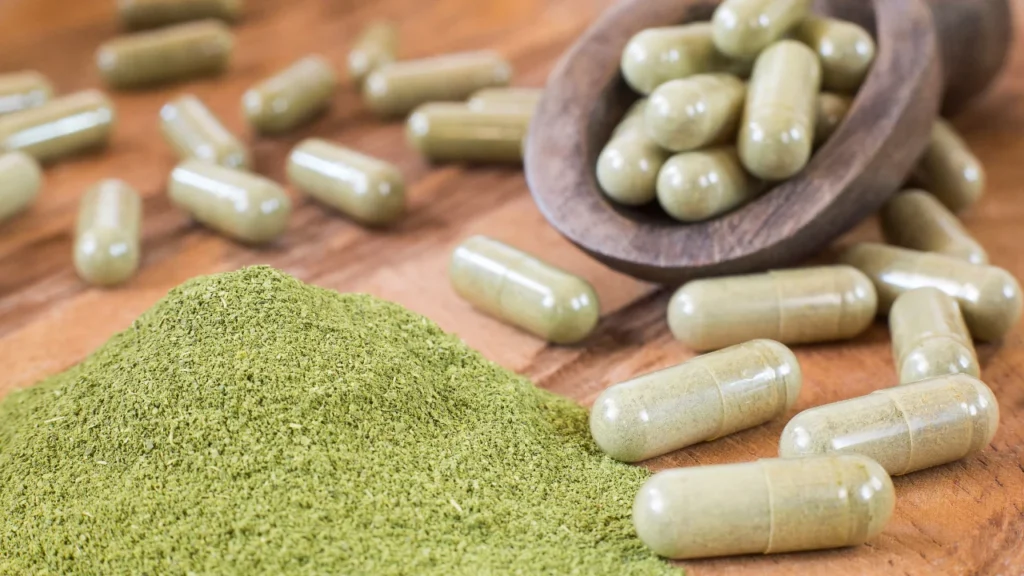 Organic Green virgin moringa capsules